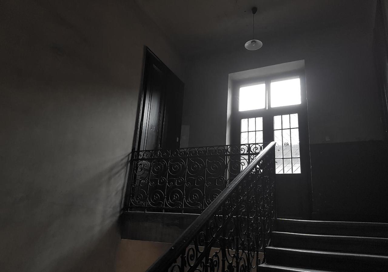 Luxury New Apartment With Gallery At Dob Street Nearby Gozsdu Court Будапешт Экстерьер фото